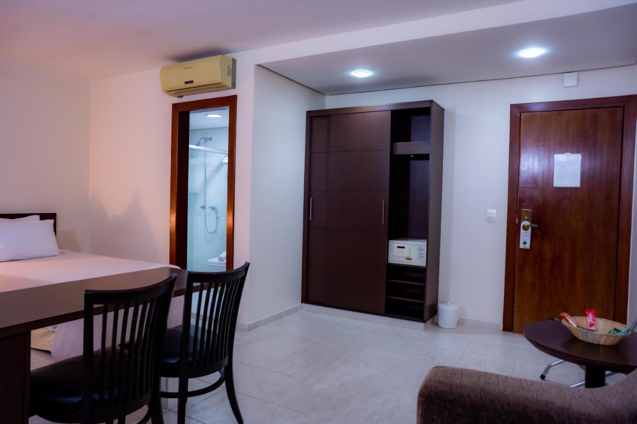 Santos Dumont 酒店 Goiânia